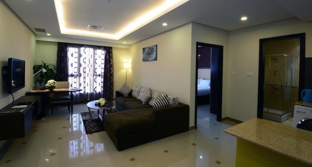 The Venue Resident (Adults Only) Apart otel Kuveyt Dış mekan fotoğraf